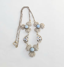 Load image into Gallery viewer, Vintage art deco Edwardian necklace blue Peking glass filigree enamel link necklace
