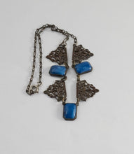 Load image into Gallery viewer, Vintage art deco blue marbled lapiz glass cabochon and brass filigree link necklace

